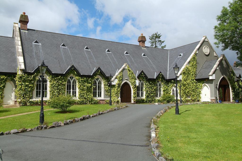 Brooklodge & Macreddin Village Exterior photo